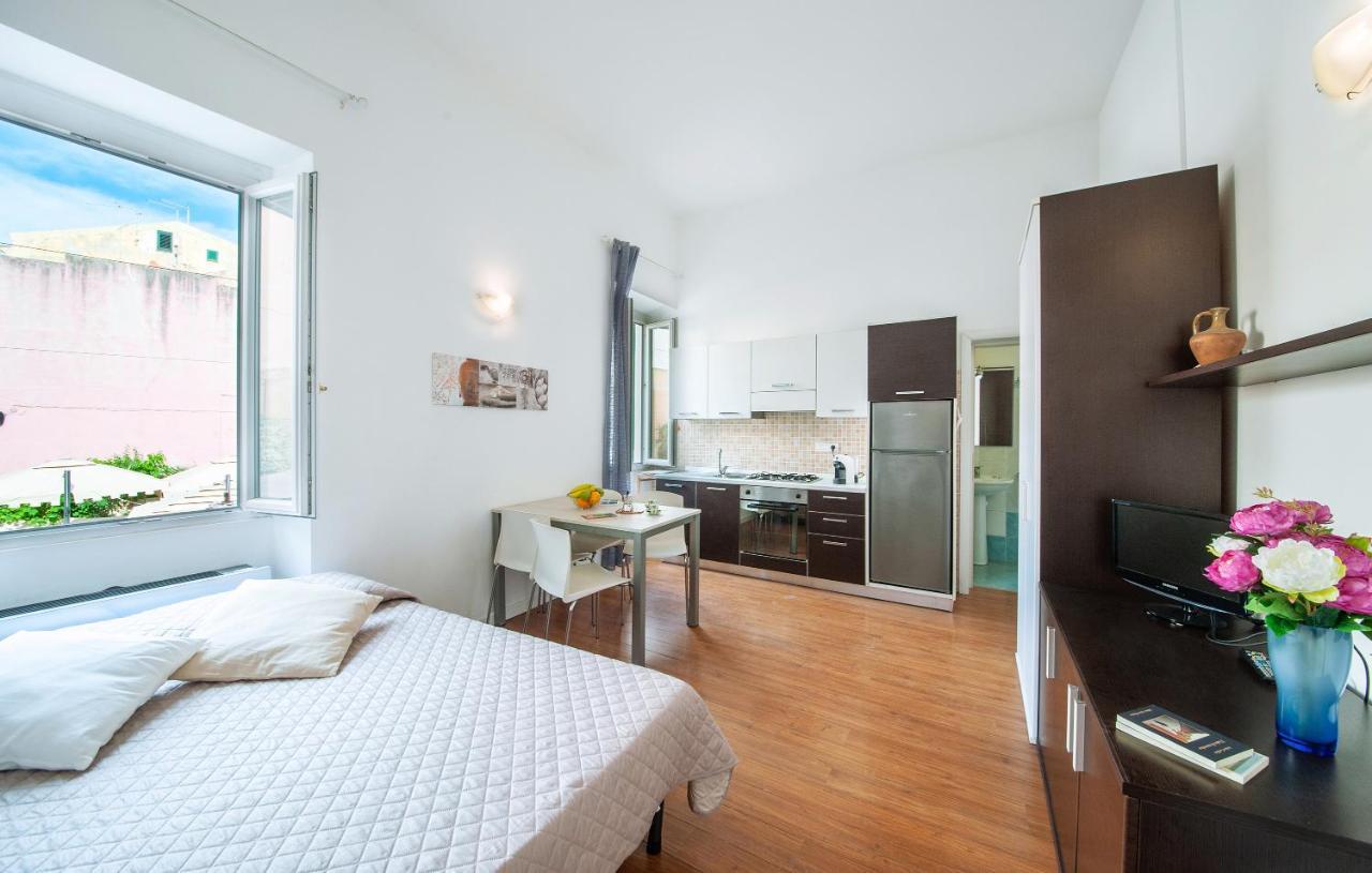 Alghero Appartamento In Centro Casa Ferret ภายนอก รูปภาพ