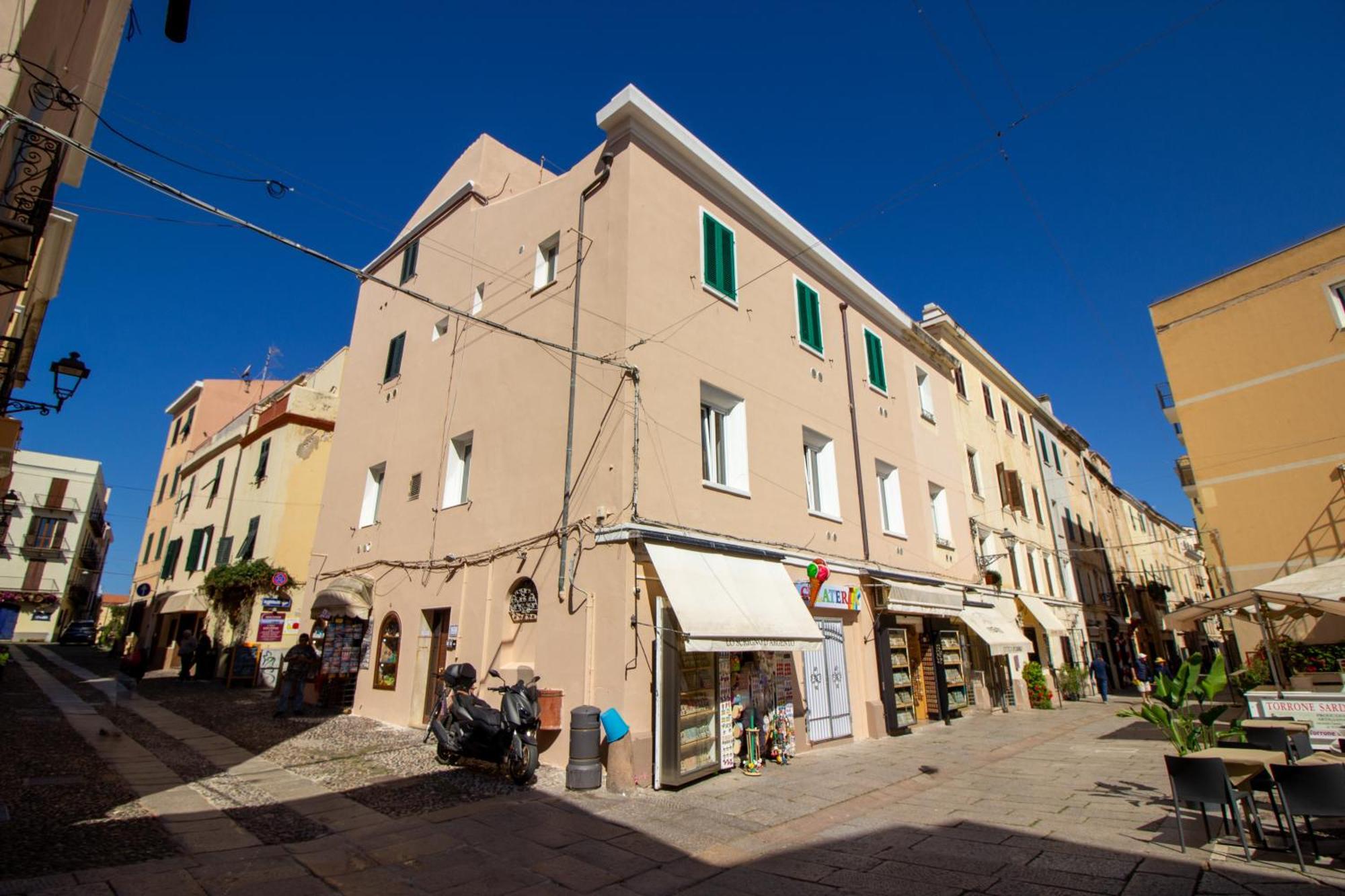 Alghero Appartamento In Centro Casa Ferret ภายนอก รูปภาพ
