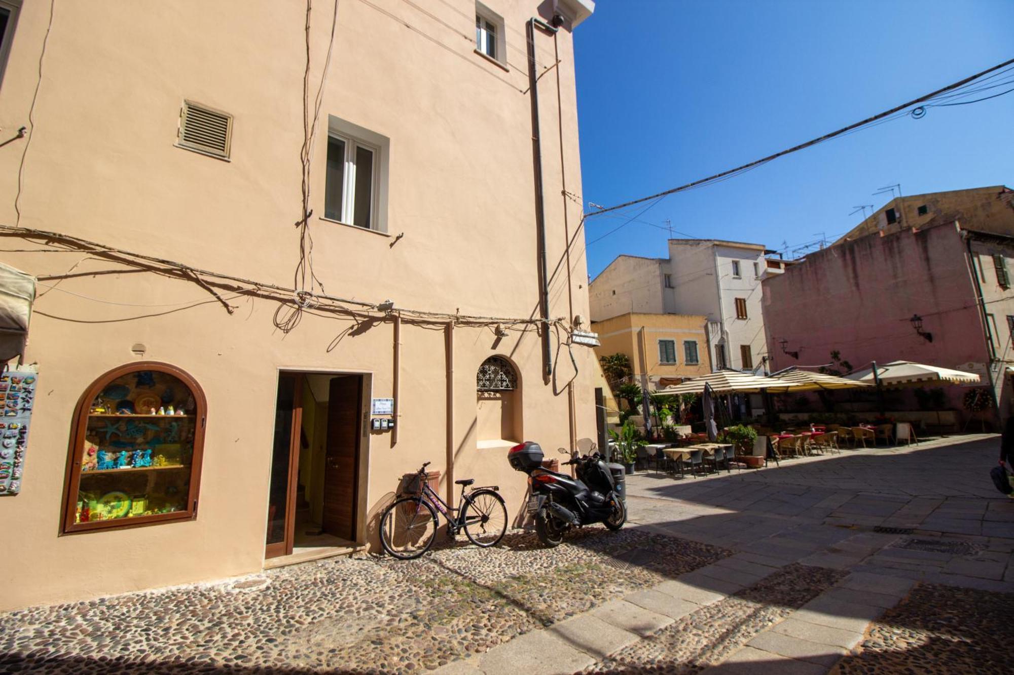 Alghero Appartamento In Centro Casa Ferret ภายนอก รูปภาพ
