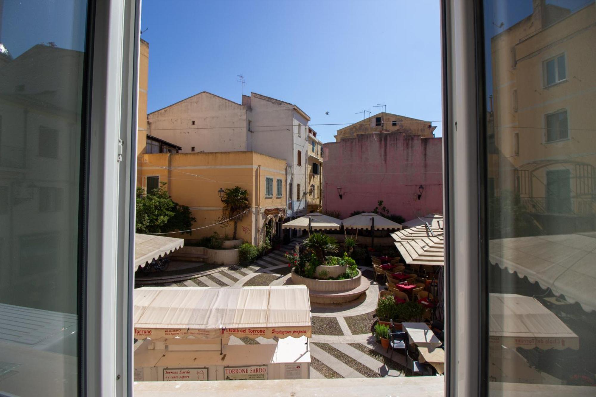 Alghero Appartamento In Centro Casa Ferret ภายนอก รูปภาพ